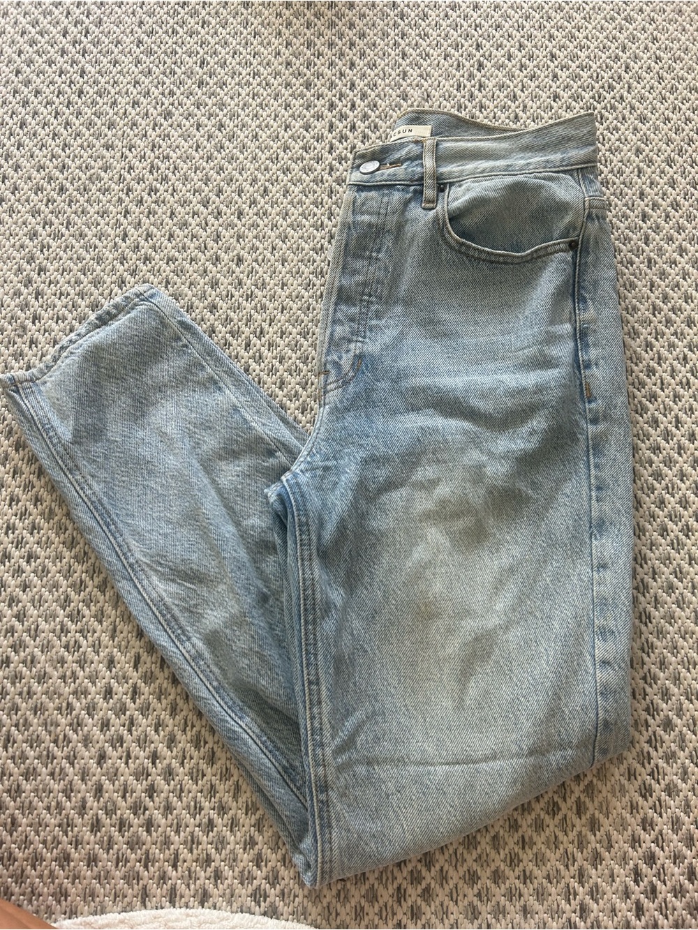 PACSUN- ultra high rise slim - Light Blue cropped mom Jeans. Button fly.